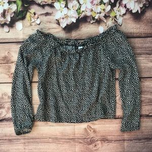 Off-the-shoulder floral print blouse